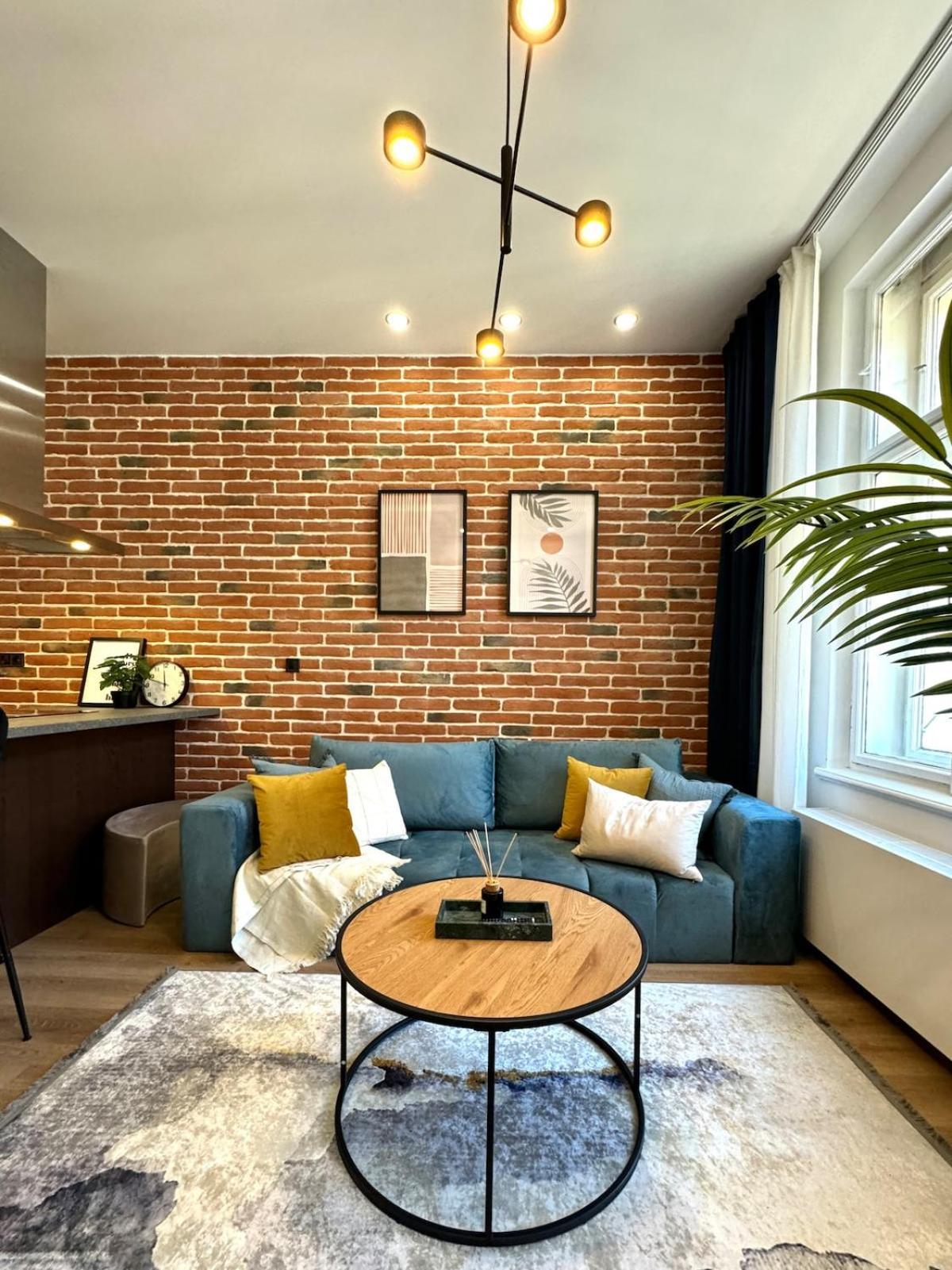 10 Minutes Charles Bridge Modern Apartment, Прага Экстерьер фото